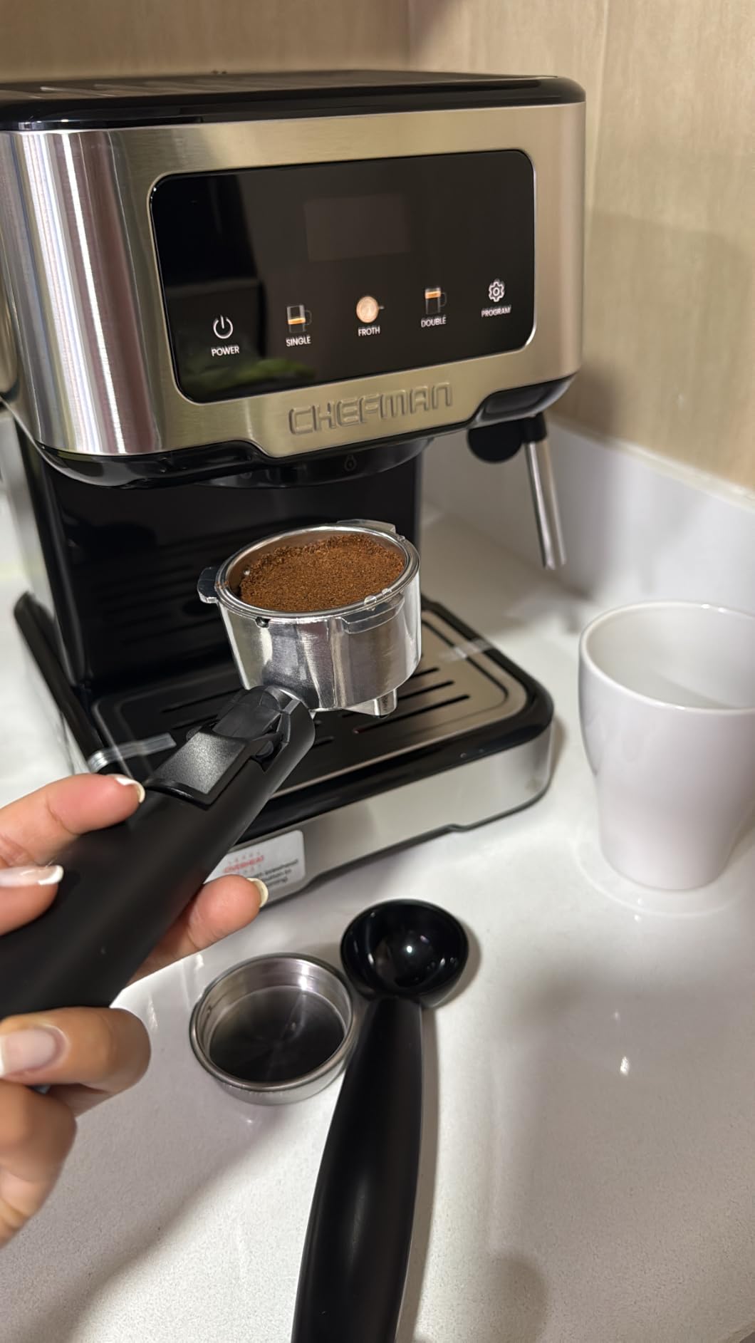 Chefman Crema Supreme 15 Bar Espresso Machine with Milk Frother, Barista Steam Wand, Professional Coffee Maker with Coffee Grinder, 30 Grind Settings, 3L Removable Water Tank - Stainless Steel customer photo 2