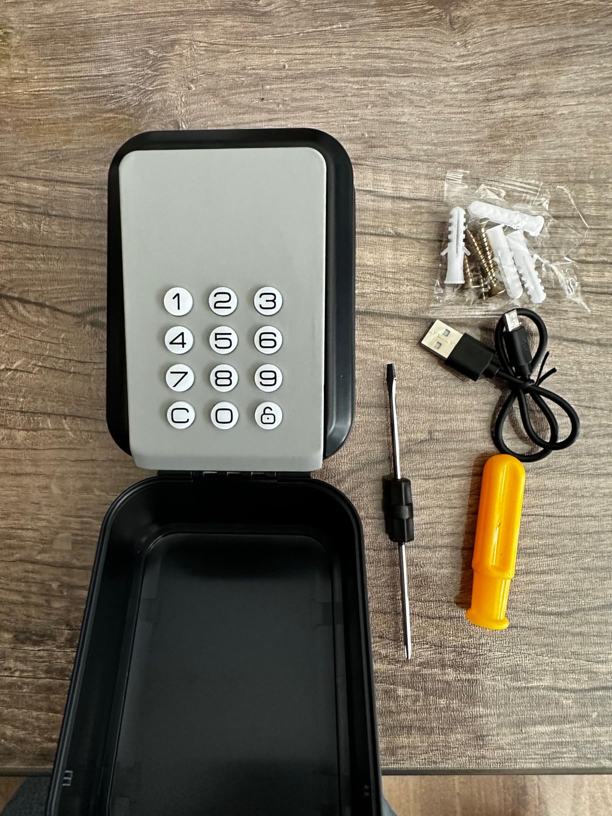 Smart Key Lock Box Electronic Bluetooth Lock Box with APP Control & PIN Code Types,Share eKey Wall Mounted Lock Box for Airbnb Realtor House Office(Black) customer photo 1