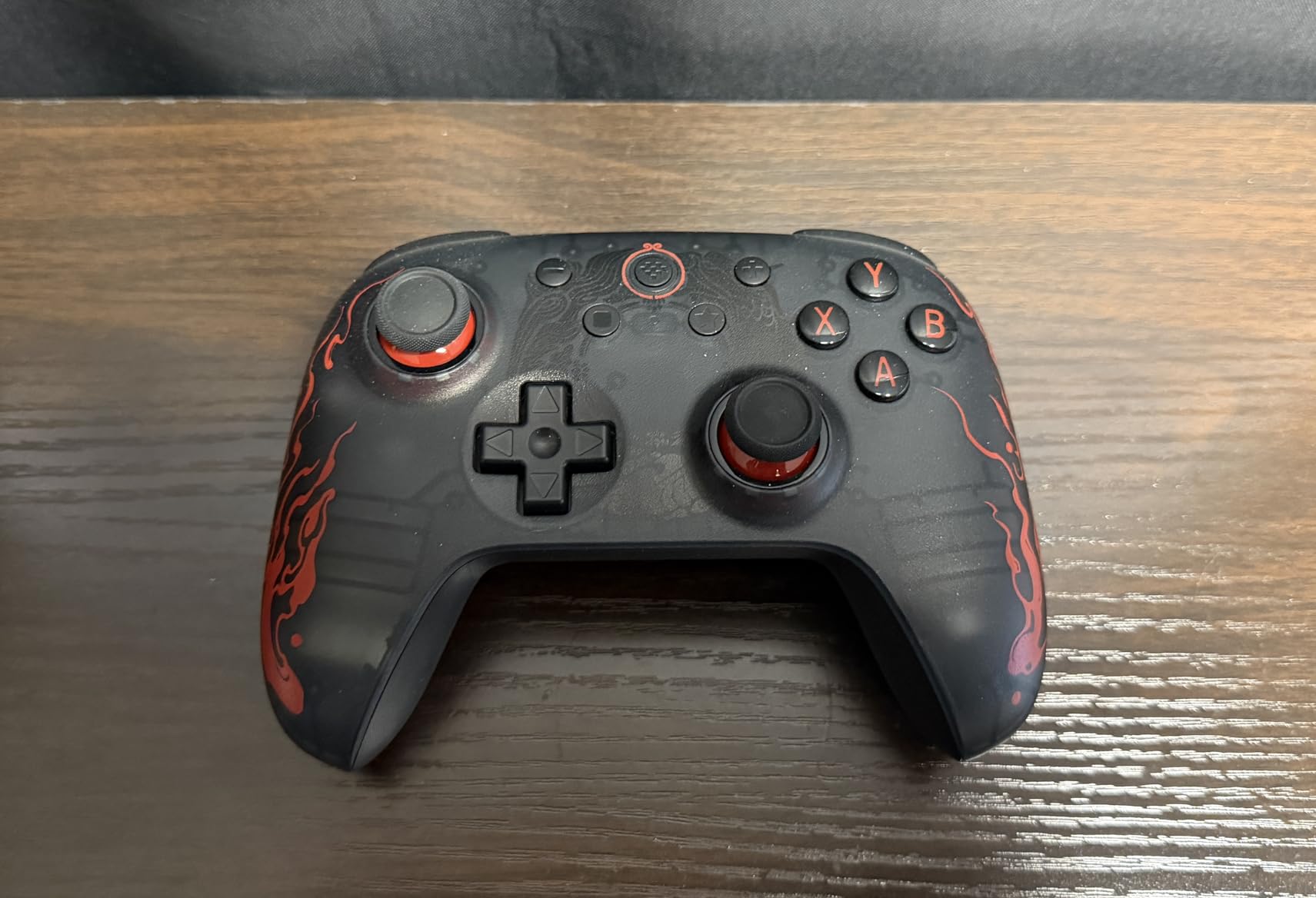 8Bitdo Ultimate 2C Wireless Controller for Windows PC and Android, with 1000 Hz Polling Rate, Hall Effect Joysticks and Triggers, and Remappable L4/R4 Bumpers (Transparent Black) customer photo 1