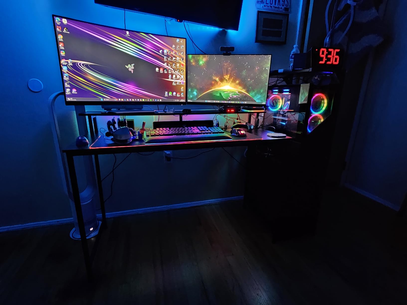 Gaming Desk with PC Display Stand, Reversible for Gaming Setup, 63 inch customer photo 1
