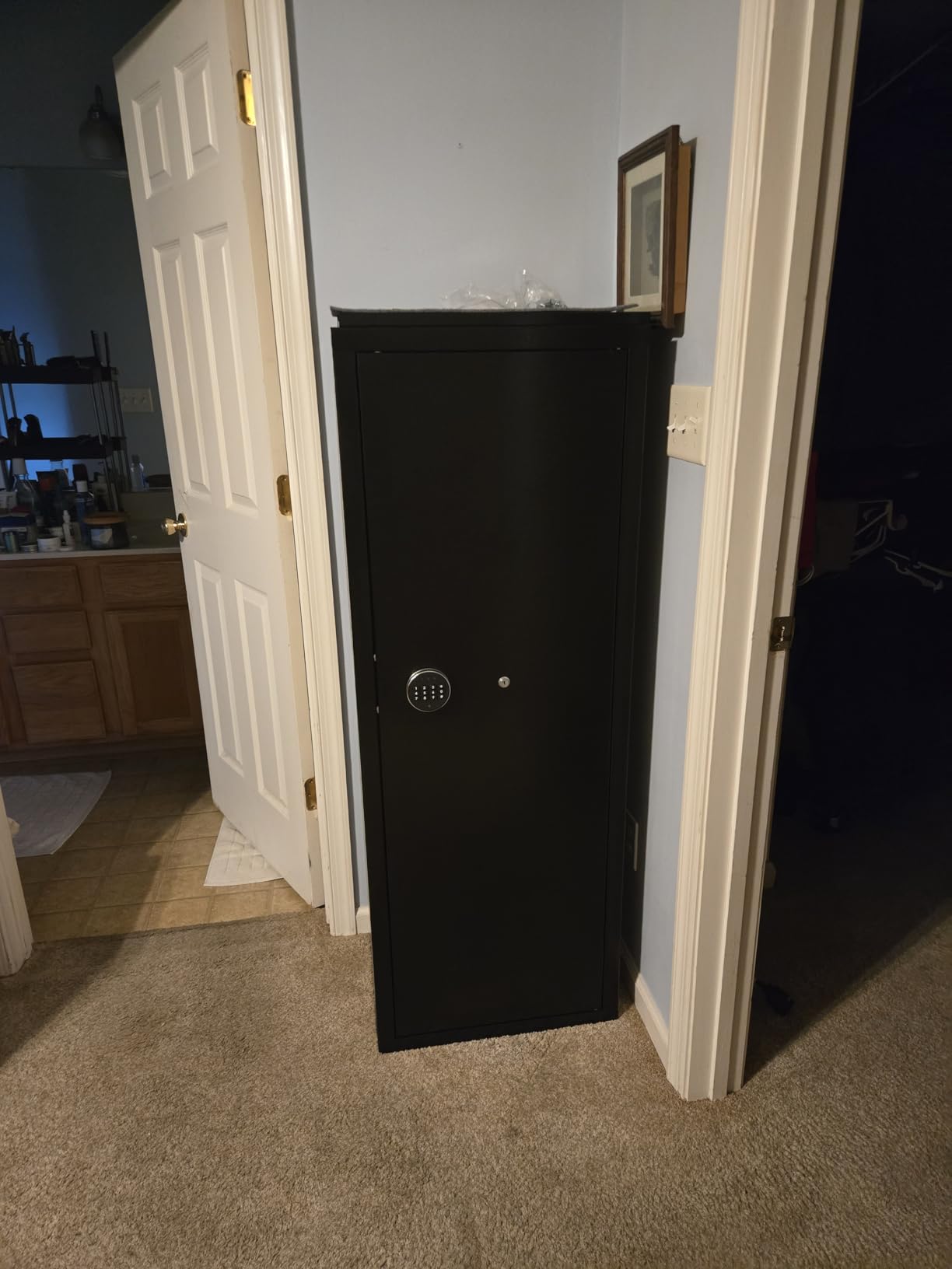 Greenvelly 14-16 Gun Safe for Rifles and Pistols, Rifle Safe with Keyboard Lock, Gun Cabinet for Rifles and Shotguns, Quick Access Fireproof Gun Safe with Pocket and Gun Rack for Home, White customer photo 1