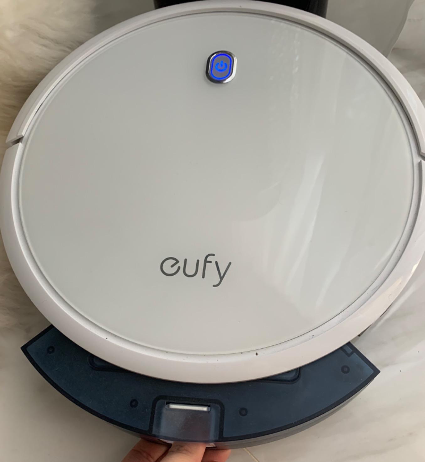 eufy C28 Robot Vacuum and Mop Combo, 15,000 Pa, HydroJet Roller Mop customer photo 2