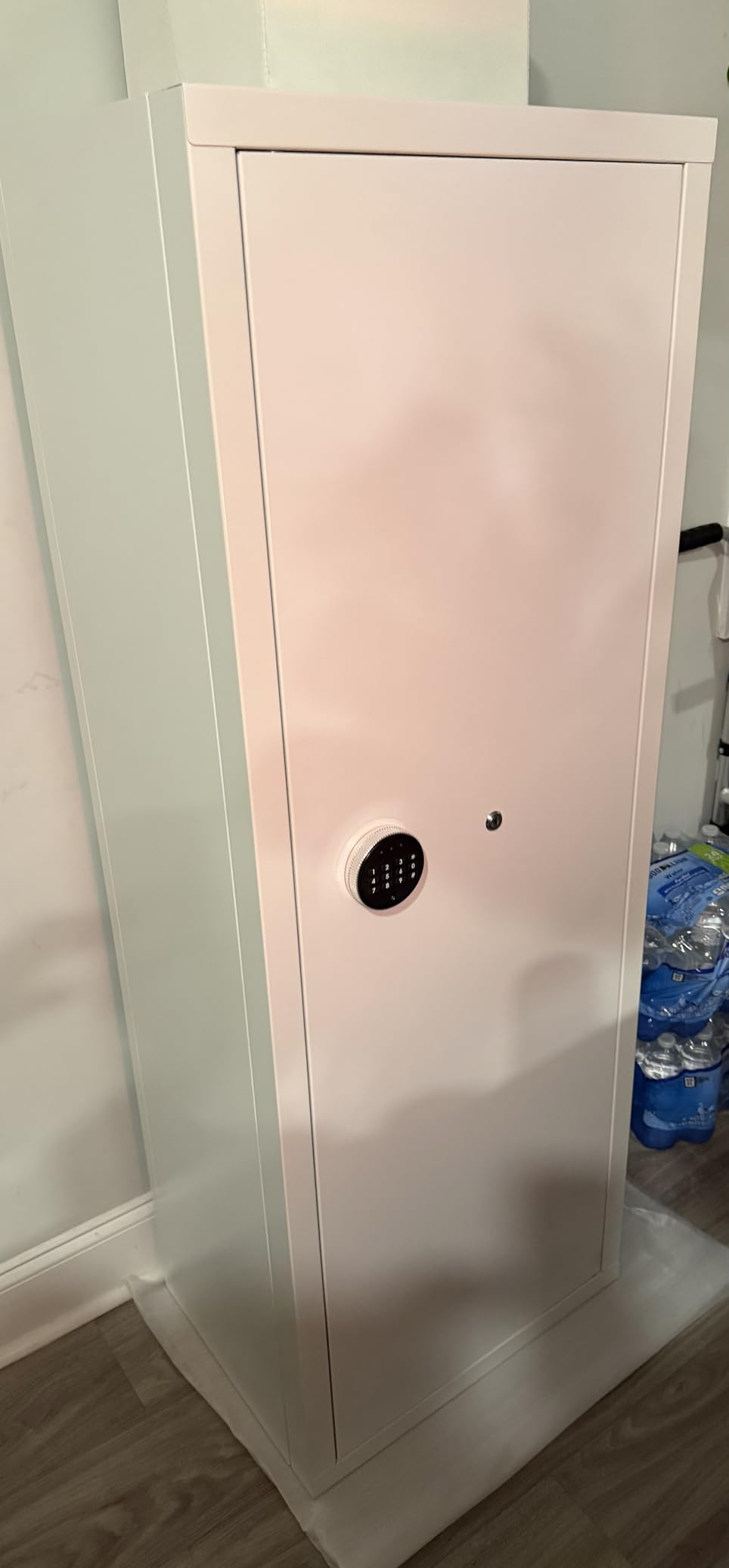 Bonusall 12-15 White Gun Safe for Rifles,Fireproof Gun Safe for Rifles and Pistols,Rifle Safes for Home with Digital Keypad,Adjustable Shelves & Handgun Pockets-White customer photo 2