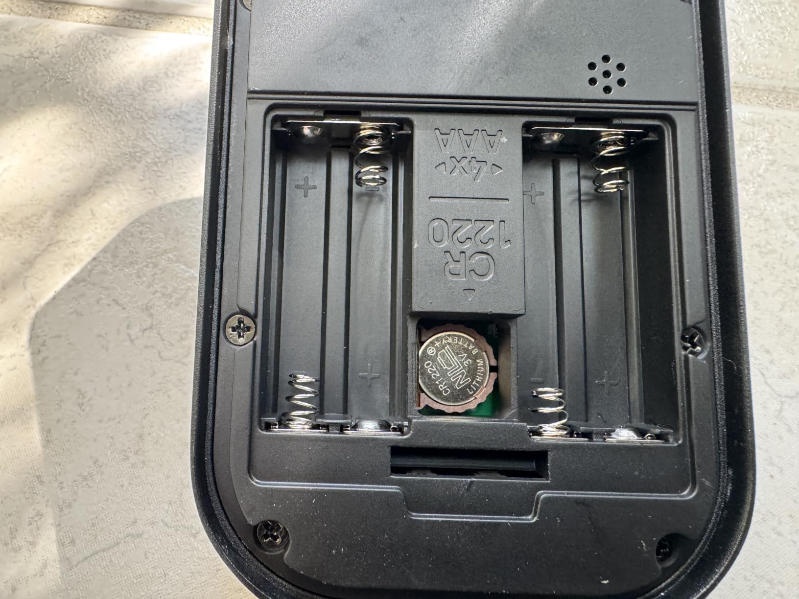 igloohome Waterproof Smart Lockbox with Offline PIN Codes & Bluetooth App Control (iOS & Android). For Airbnb, Realtors, and Contractors. customer photo 2