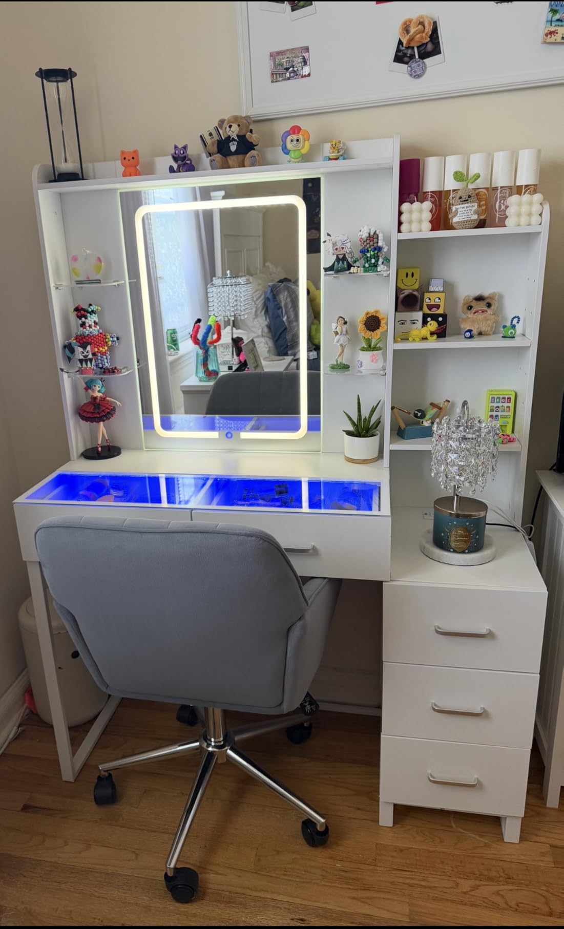 HUAHUU Vanity Desk with Mirror and Lights 3 Colors, 43.3