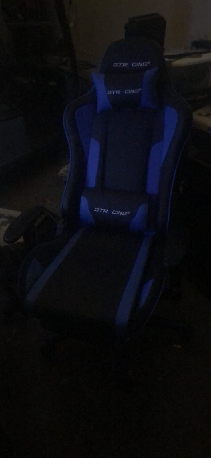 GTPLAYER Gaming Chair with Footrest, 350LBS Big and Tall Office Chair, Ergonomic High Back Lumbar Support and Recliner for Back Pain Relief, Moon Gray customer photo 1