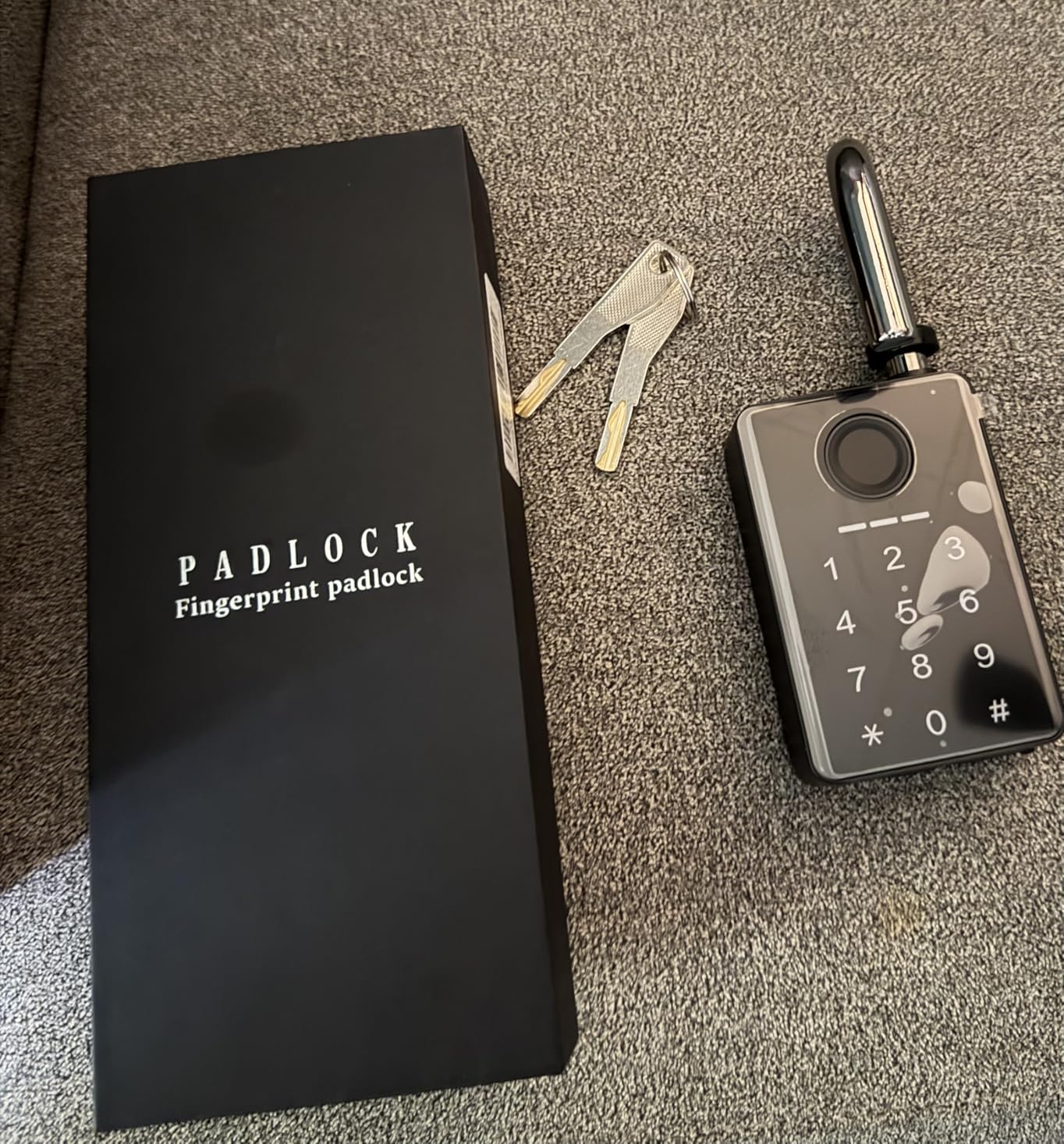 Heavy Duty Fingerprint Padlock with Key, Outdoor Smart Padlock with Code Keypad, Smart Combination Gate Lock for Outdoor Fence, Gate, Storage Unit, Tuya App, Waterproof (10 mm Shackle) customer photo 1